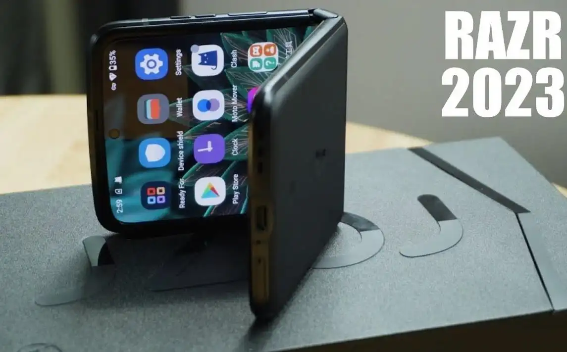 网络星期一优惠：摩托罗拉Motorola razr 2023美国亚马逊优惠200美元，售价500美元