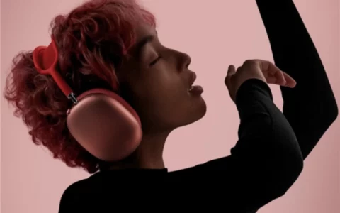 苹果AirPods Max无线降噪耳机在美国Best Buy官网直降100美元   只要449美元
