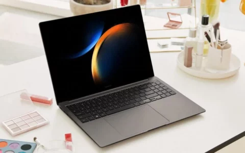 三星Samsung Galaxy Book3 Ultra在三星商店优惠600美元，售价1800美元