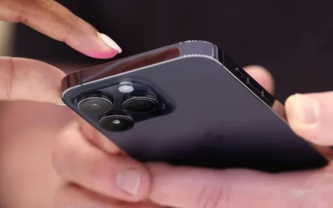 网络星期一优惠：苹果Apple iPhone 15 Pro Max美国亚马逊优惠100美元，售价1200美元
