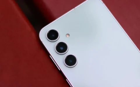 三星Samsung Galaxy S23 FE在印度推出稳定的安卓Android 14更新