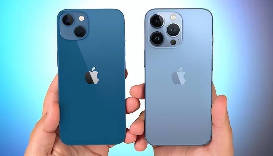 网络星期一优惠：苹果Apple iPhone 15美国亚马逊优惠100美元，售价830美元
