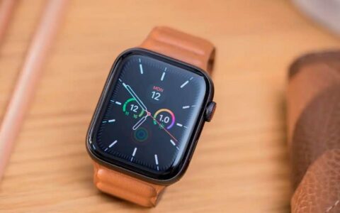 苹果Apple Watch SE (2022)美国亚马逊优惠50美元，售价200美元起