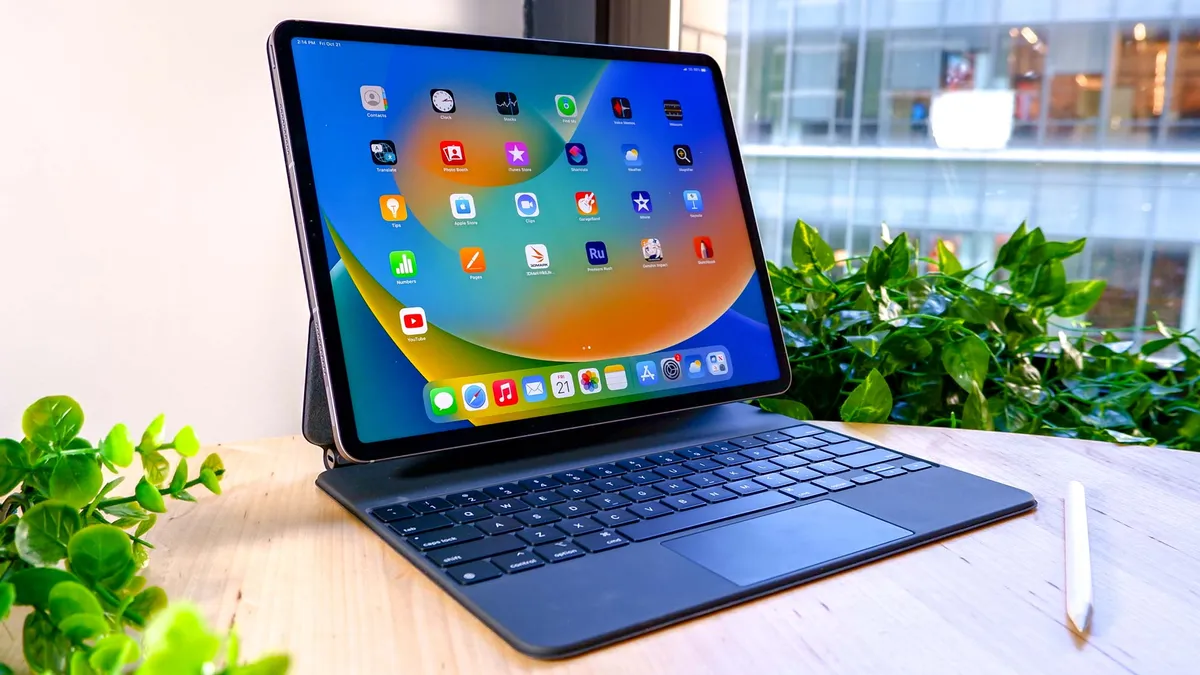 苹果全面升级：新iPad Pro OLED、13英寸iPad Air和MacBook Air M3即将登场