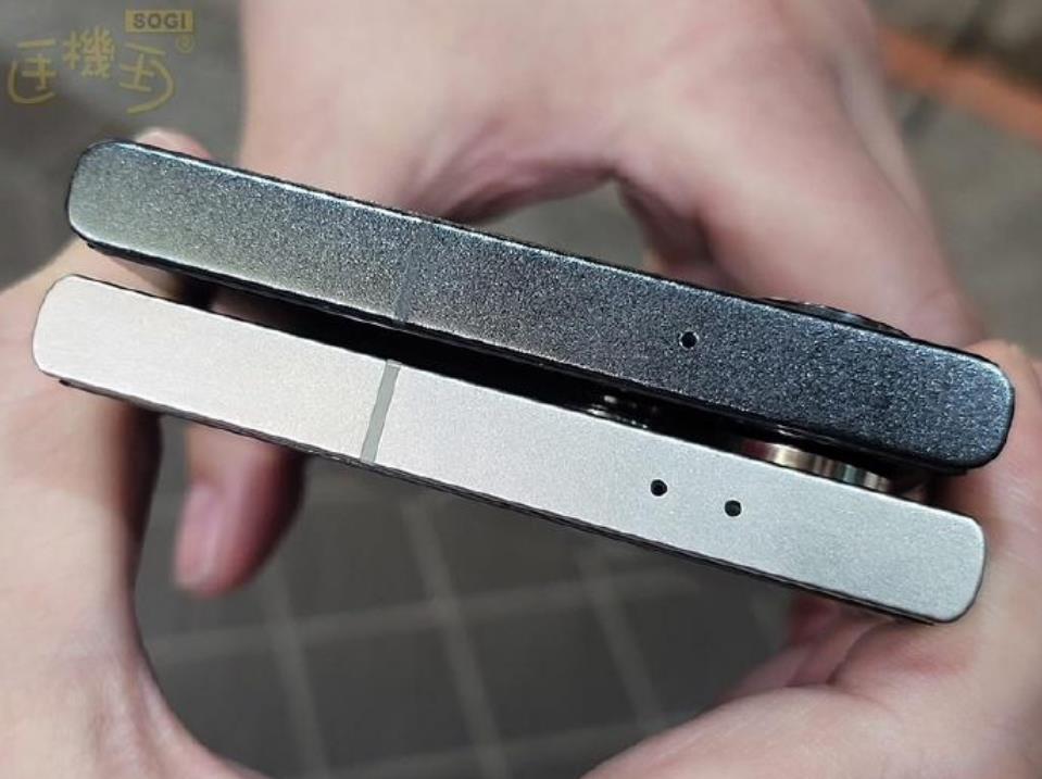 三星Samsung Galaxy S24 Ultra / S23 Ultra真机对比照曝光
