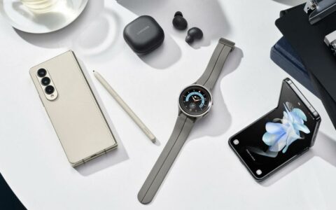 消息称三星Samsung Galaxy Z Flip 6和Fold 6将配备更大的外壳和可折叠屏幕