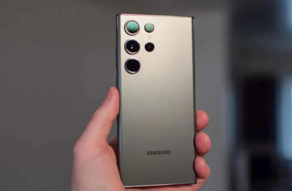 英国亚马逊优惠：三星Samsung Galaxy S23 Ultra 5G 512GB优惠250英镑，售价1149英镑