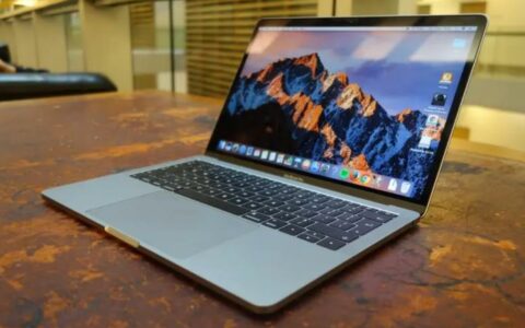 加拿大BEST BUY优惠：苹果Apple 14英寸MacBook Pro (M3 1TB)优惠272加币，售价2172加币。