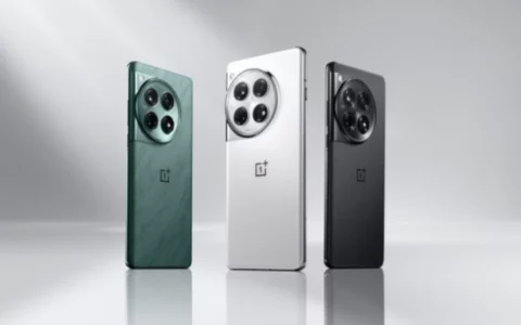 one plus 一加12开售  斩获第三代骁龙8机型首销全天销量TOP 2