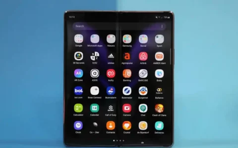 三星Samsung Galaxy Z Fold 2 12月安全更新已在更多国家推出