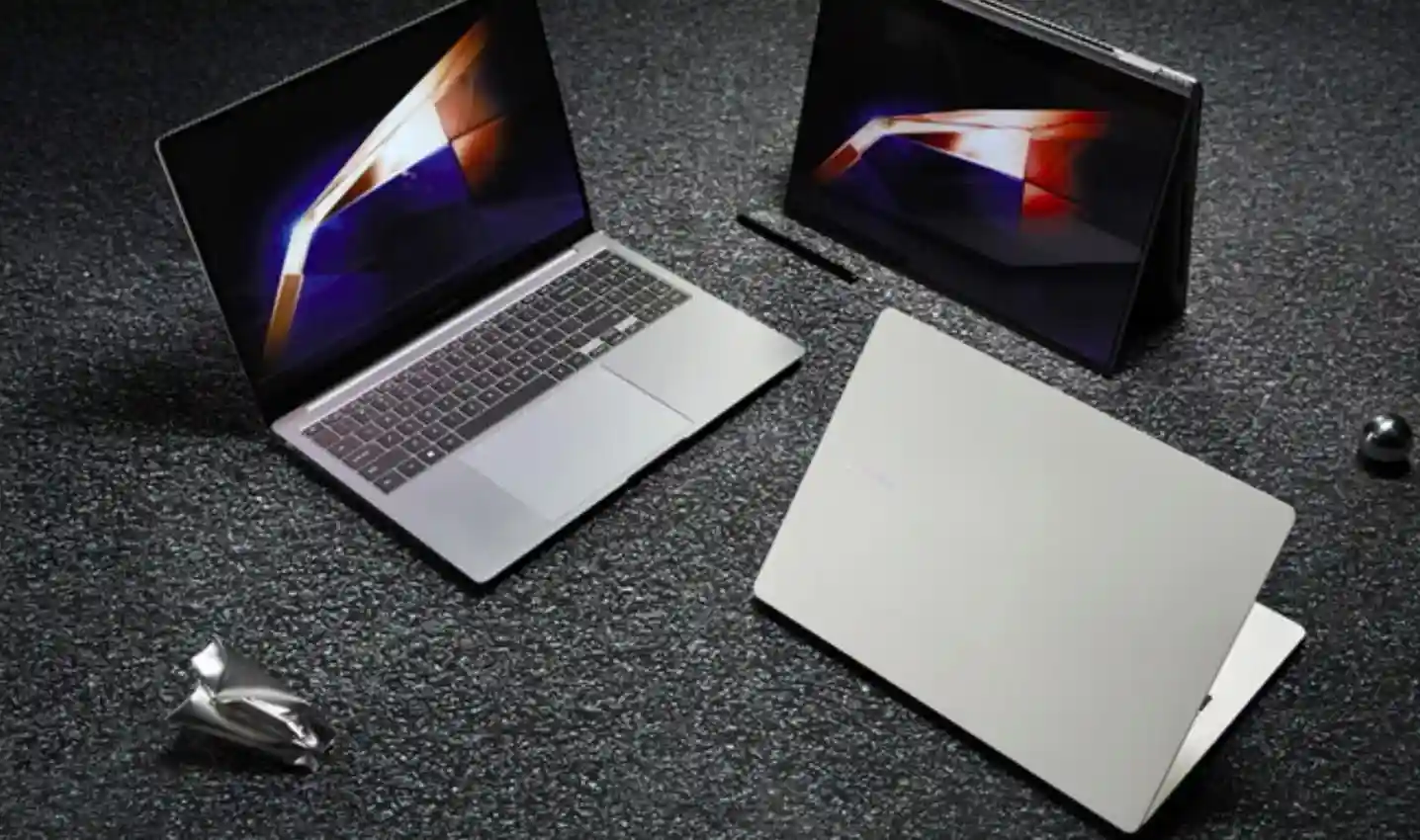 三星Samsung Galaxy Book 4笔记本电脑提供了更好的室外能见度