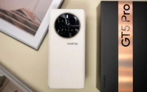 realme真我GT5 Pro真机评测：性能真的惊艳