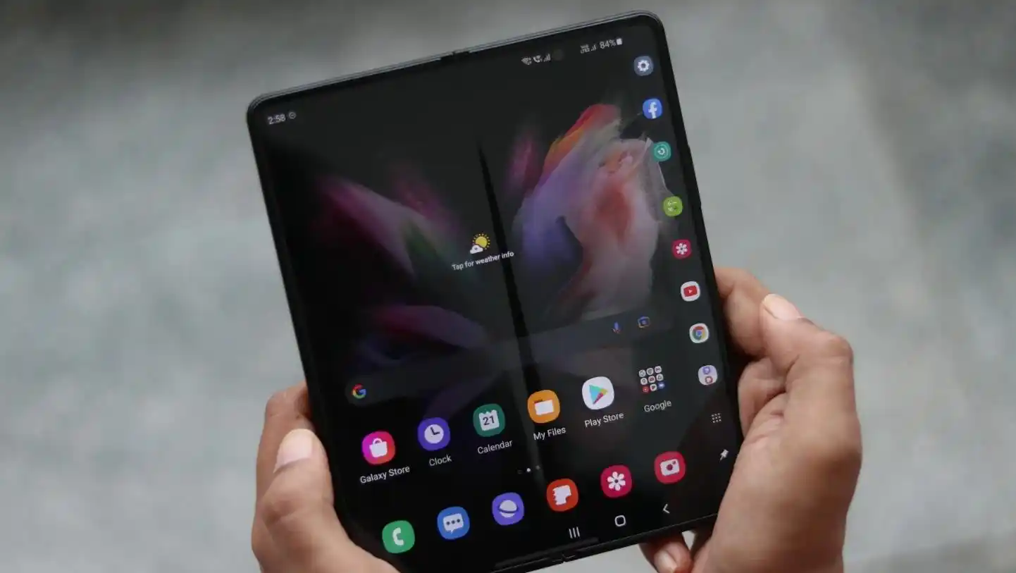 三星Samsung Galaxy Z Fold 3 One UI 6更新登陆欧洲