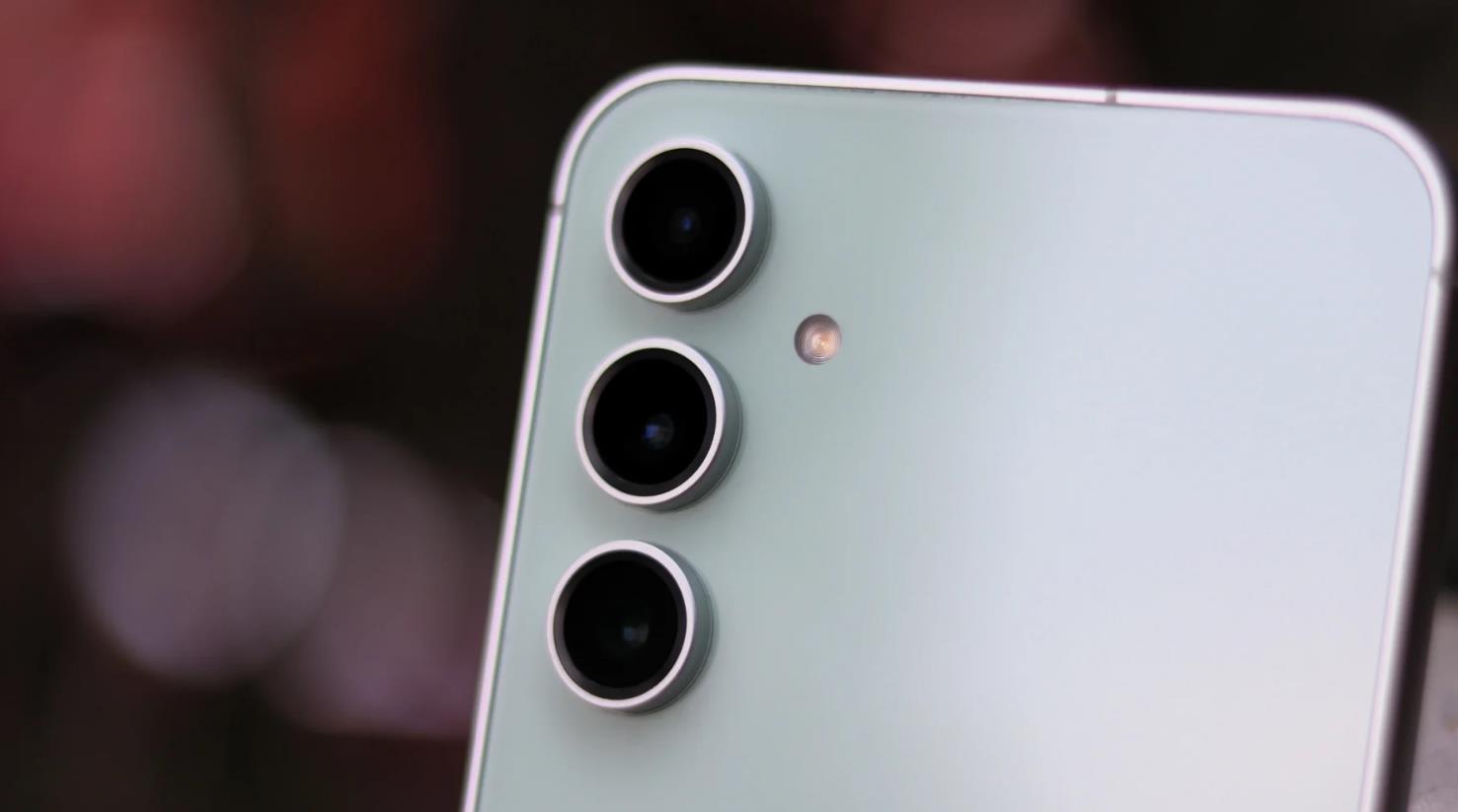 三星Samsung推出Galaxy S23 FE新折扣：100美元优惠，无需以旧换新