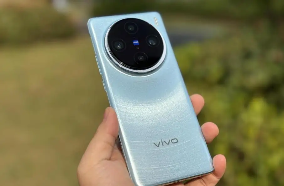 vivo X100 Pro+曝光：配备2亿像素潜望镜