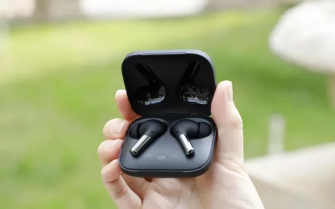 一加OnePlus Buds 3无线耳机怎么样？ 耳机配置一览