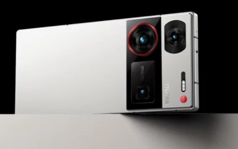 努比亚Nubia Z60 Ultra手机开售 高性能配置引领市场新潮流