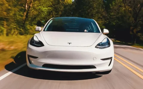 消息称特斯拉Tesla瑞典业务面临罢工威胁 新车注册量仍破2万辆
