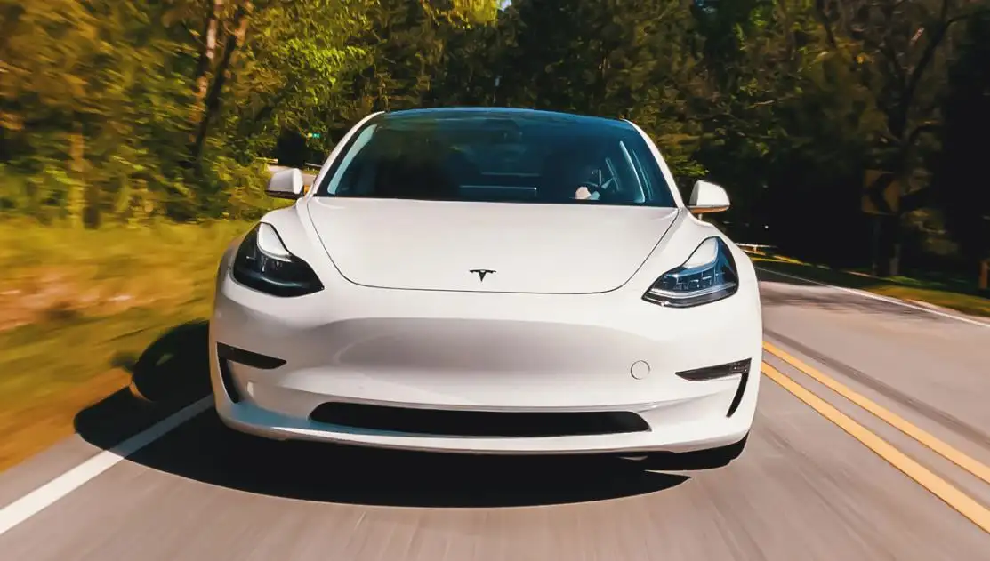 消息称特斯拉Tesla瑞典业务面临罢工威胁 新车注册量仍破2万辆