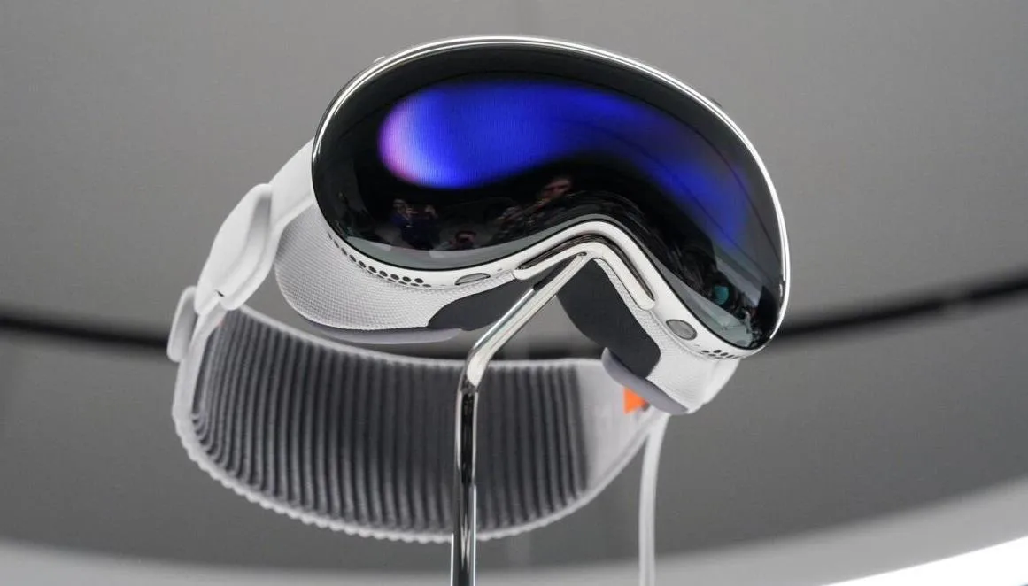 苹果Apple Vision Pro眼手设置界面曝光 预计2024年初上市