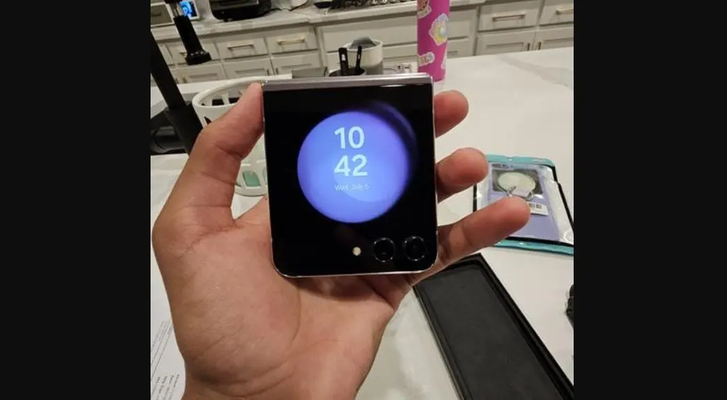 疯狂打折！ 美国Samsung Store这样买Galaxy Z Flip5仅需199.99美元，优惠800美元