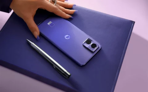 摩托罗拉MOTOROLA Edge 30 Neo 5G在意大利ePRICE这样买，可以省87.85欧元，仅售301.22欧元