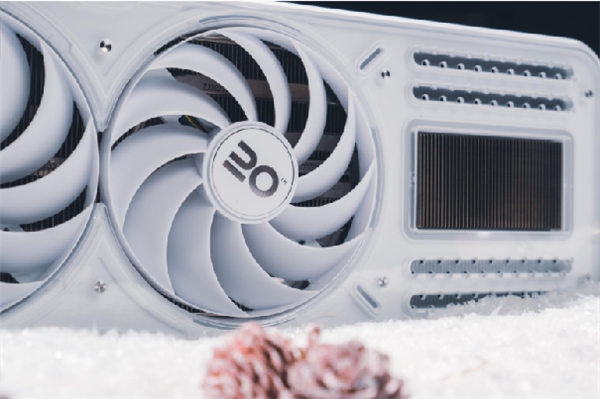 影驰 20 周年 RTX 4070 纪念版 携手DLSS 3“流畅”一整年