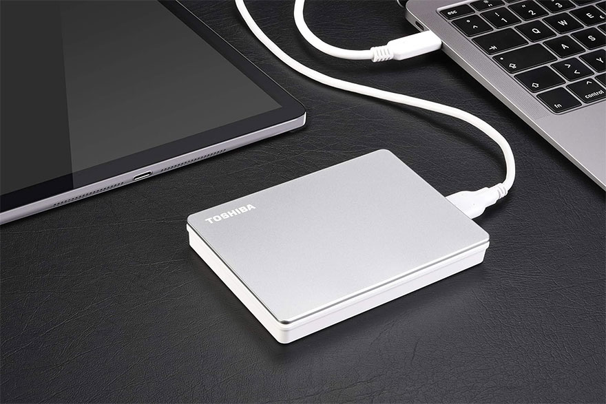 东芝 Canvio Flex 2TB 便携式外置硬盘在新加坡亚马逊可以省22新元，仅售86新元！