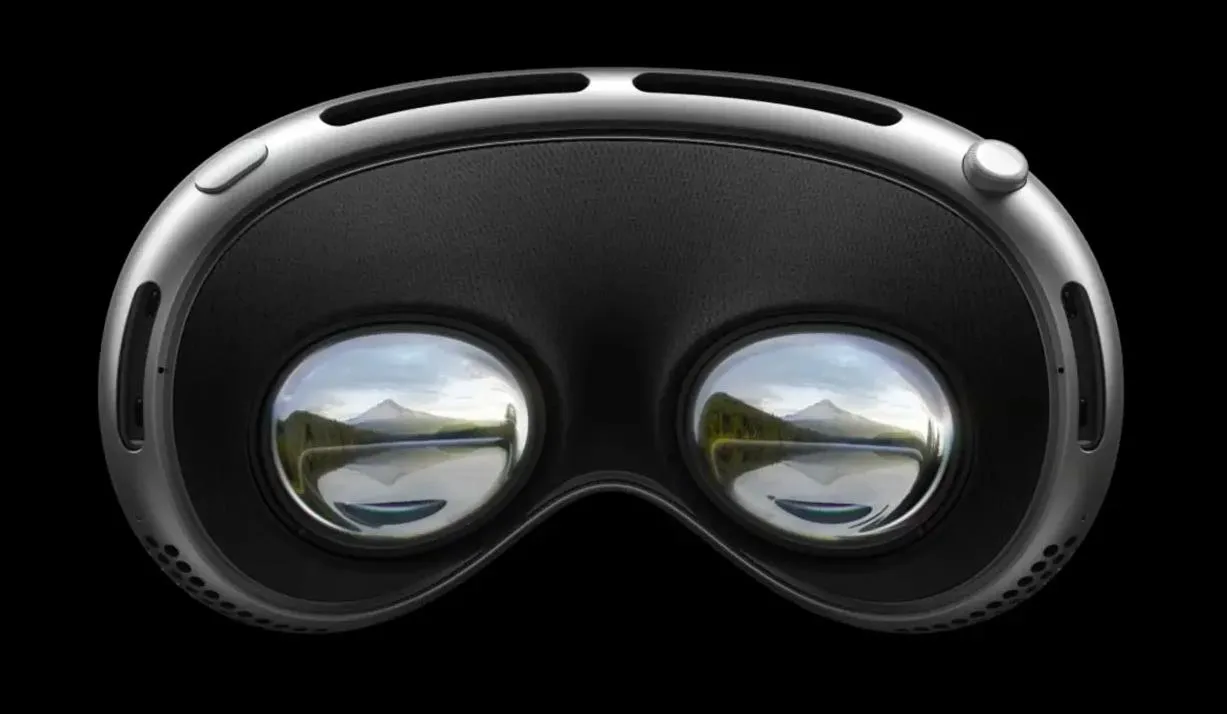 消息称苹果Apple Vision Pro头显将于1月27日在美国上市 索尼SONY提供关键屏幕技术