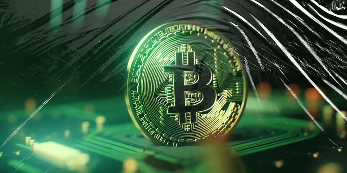BTC短时下跌5000美元，现货ETF预期或受挫