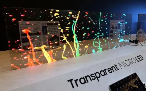 三星Samsung在CES 2024上展示全球首个透明MicroLED显示屏