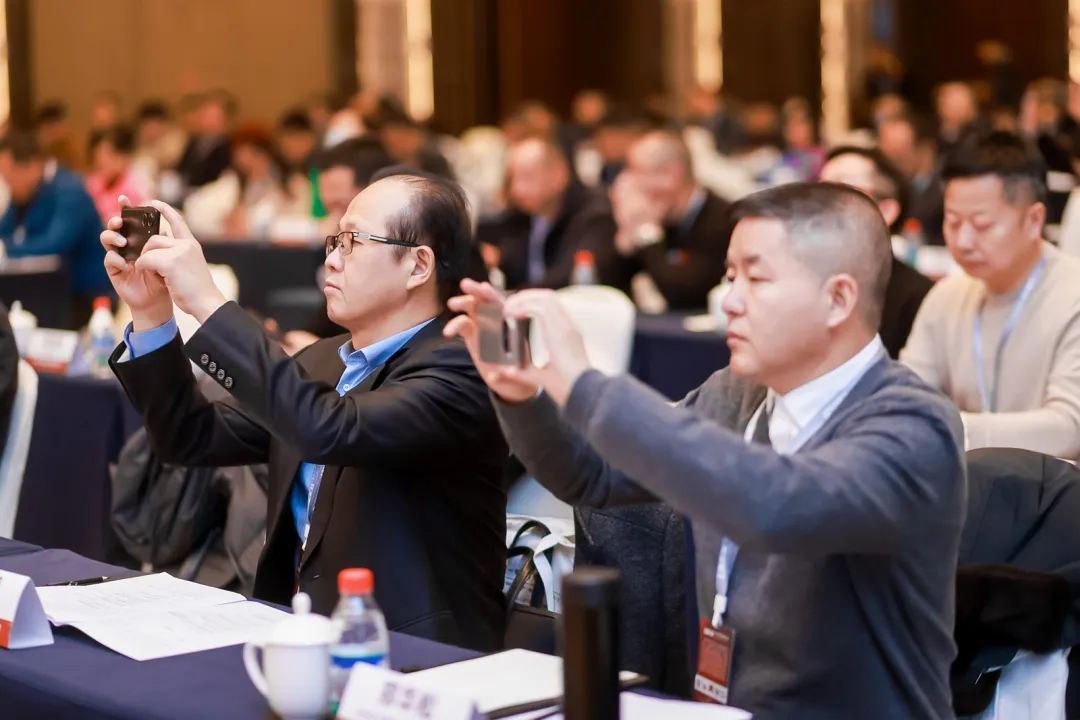 共睹2024行业开年盛宴！第六届中国电力能源创新大会圆满举办！【新产品、新技术、新赋能】