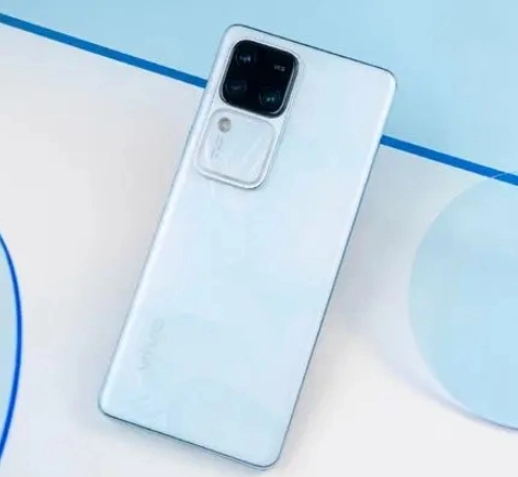 vivo S18 Pro深度评测：3000档人像之王？