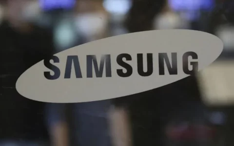 三星Samsung Galaxy Y55智能手机通过工信部认证：6.67英寸OLED屏，4855mAh电池