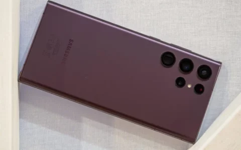 三星Samsung Galaxy S24 Ultra引发热议：逆升级为5倍光学变焦