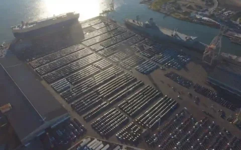 特斯拉Tesla宣布柏林工厂将暂时停产 受红海封锁影响零部件短缺