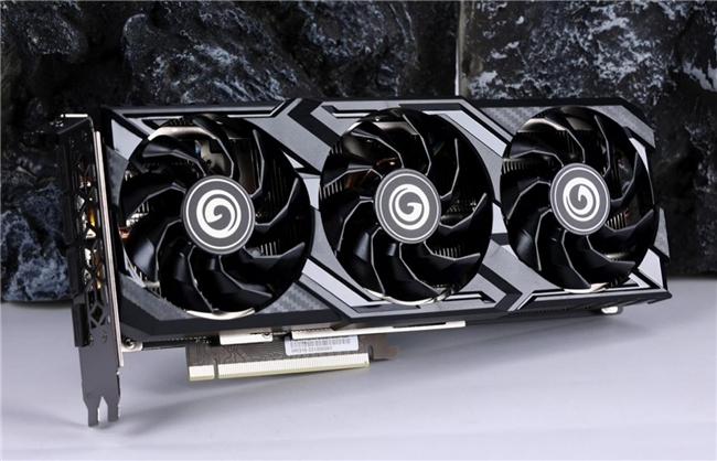 硬朗大将在线秀肌肉！影驰RTX 4070 SUPER大将评测