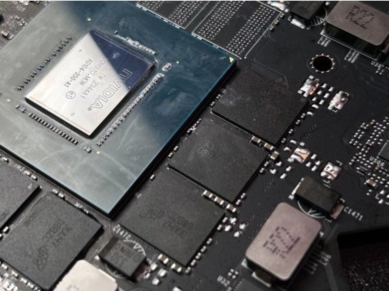 “SUPER”快，影驰 GeForce RTX 4070 SUPER 星曜 OC 评测！带你速闯AI新领域
