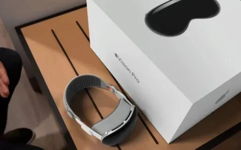 苹果Apple Vision Pro头显包装渲染图曝光 内含众多配件