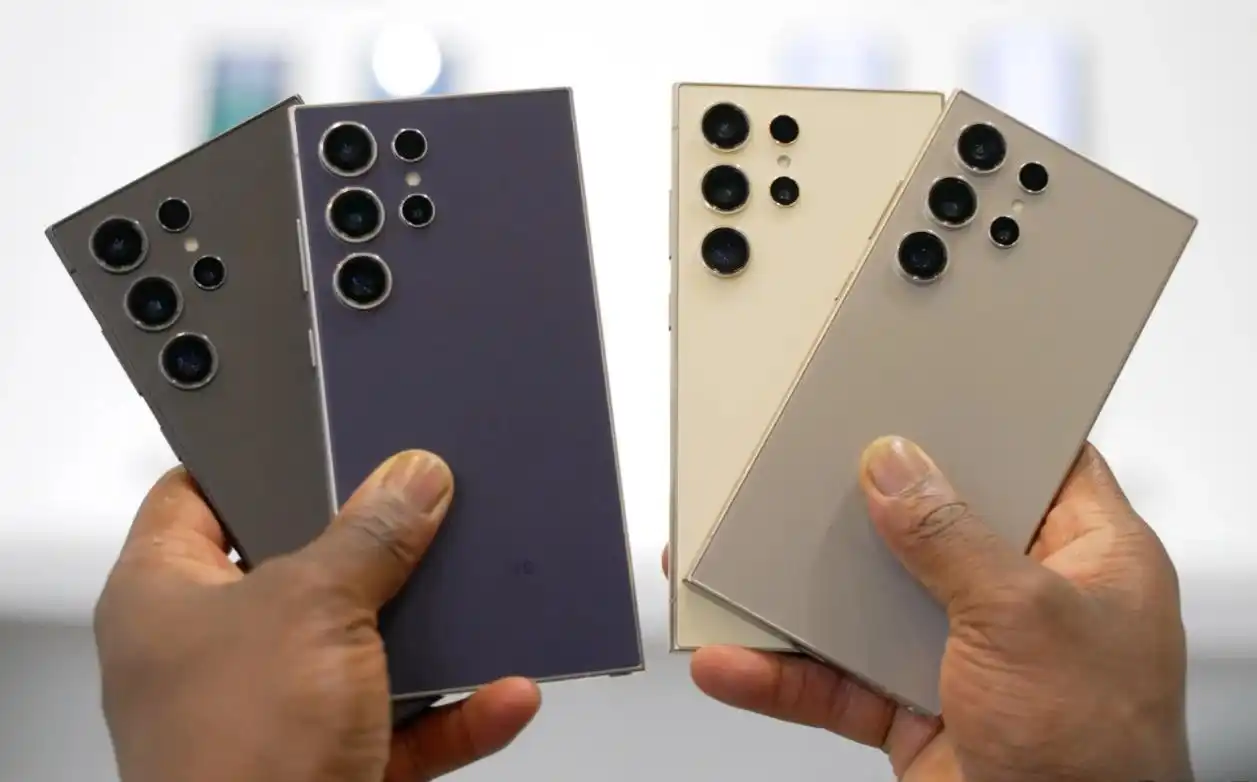 三星Samsung Galaxy S24系列的出现是AI时代的领跑者还是市场扰乱者？