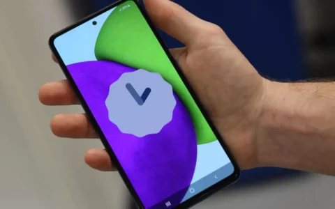 三星Samsung Galaxy A52 5G在美国开始接收2024年1月安全更新