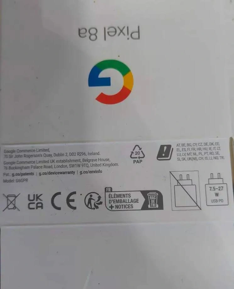 谷歌Google Pixel 8a手机零售包装盒曝光：采用家族式相机岛设计