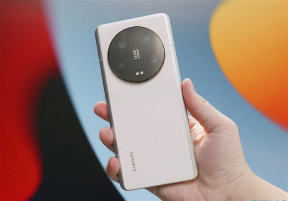 Xiaomi 14 Ultra最快2月亮相：誉为小米最强悍影像旗舰