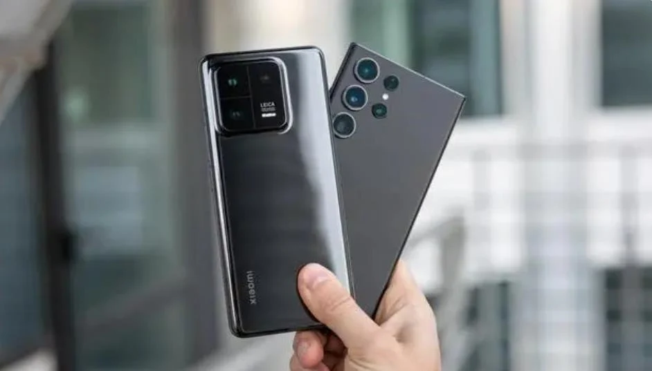 Xiaomi 13 Pro vs Samsung Galaxy S23 Ultra：2023年的顶级旗舰对决