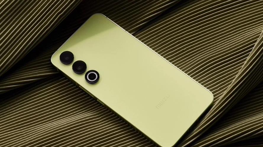 魅族MEIZU 21 Pro有望2月底发布 采用潜望式长焦摄像头