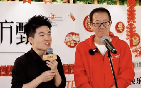 董宇辉泪洒东方甄选：深情感谢观众，承诺接回前同事