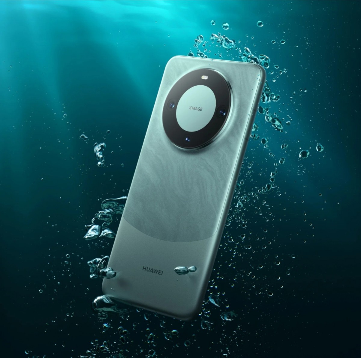 HUAWEI Mate 60销量破3000万台，Mate 70瞄准iPhone 16