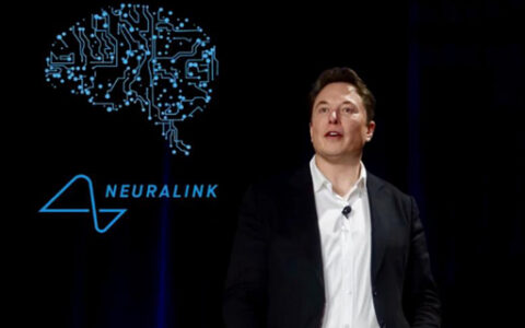 脑机接口技术迎来重大突破：马斯克旗下Neuralink完成首例人类试验
