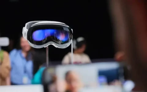关于苹果Apple Vision Pro的优点和缺点
