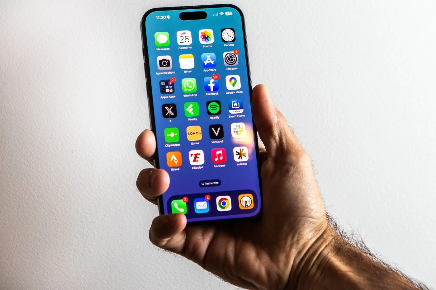 iPhone 15 Pro Max在比利时Amazon这样买更值，可省60欧元，仅1419.00欧元